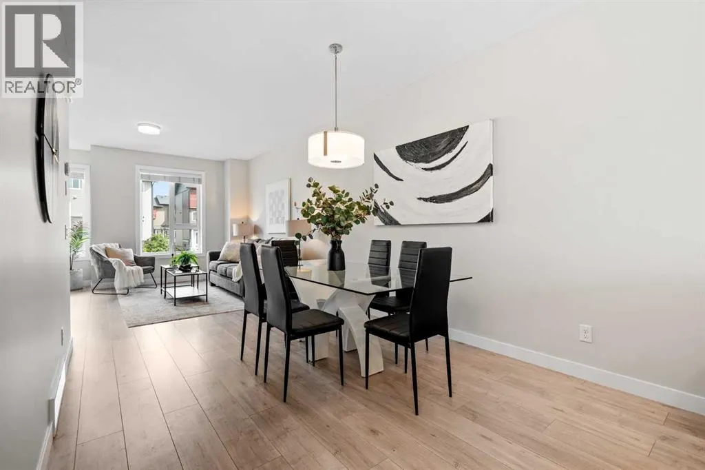 414 Drake Landing Wynd