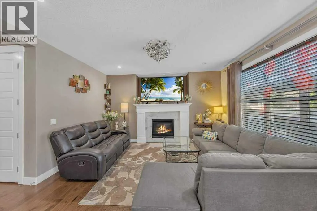 283 Baywater Way SW