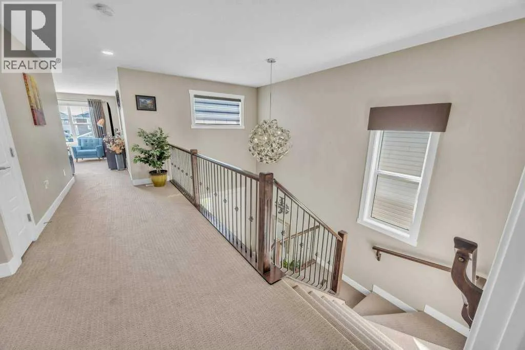 283 Baywater Way SW