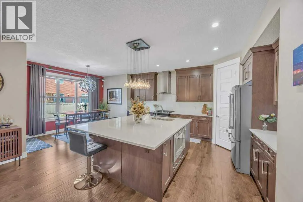 283 Baywater Way SW