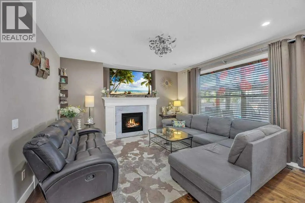 283 Baywater Way SW