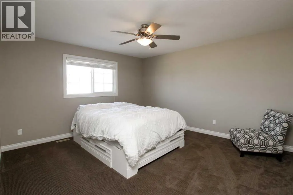 26 Windermere Close