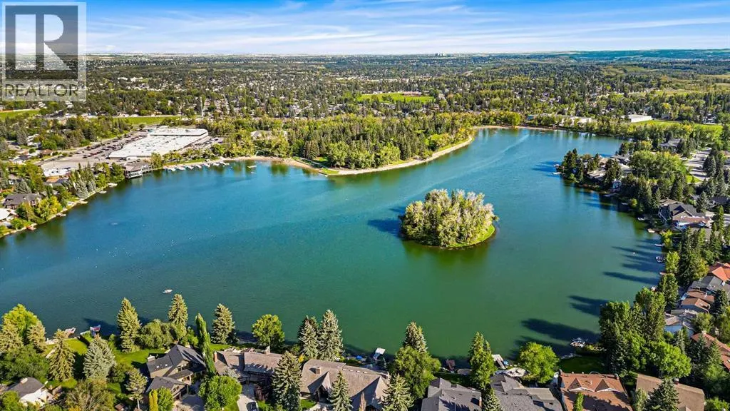 240 Lake Bonavista Drive SE