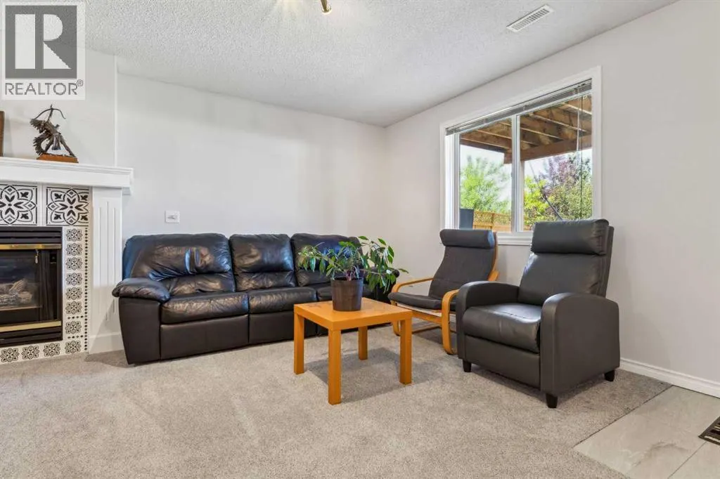 179 Hidden Spring Close NW