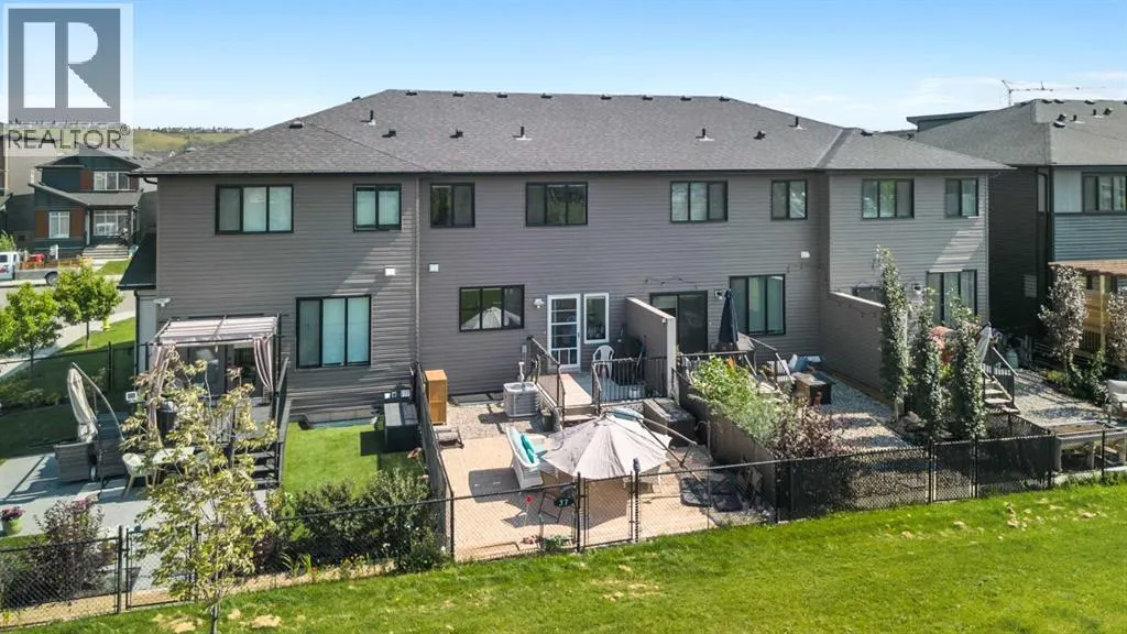 37 Wolf Creek Manor SE