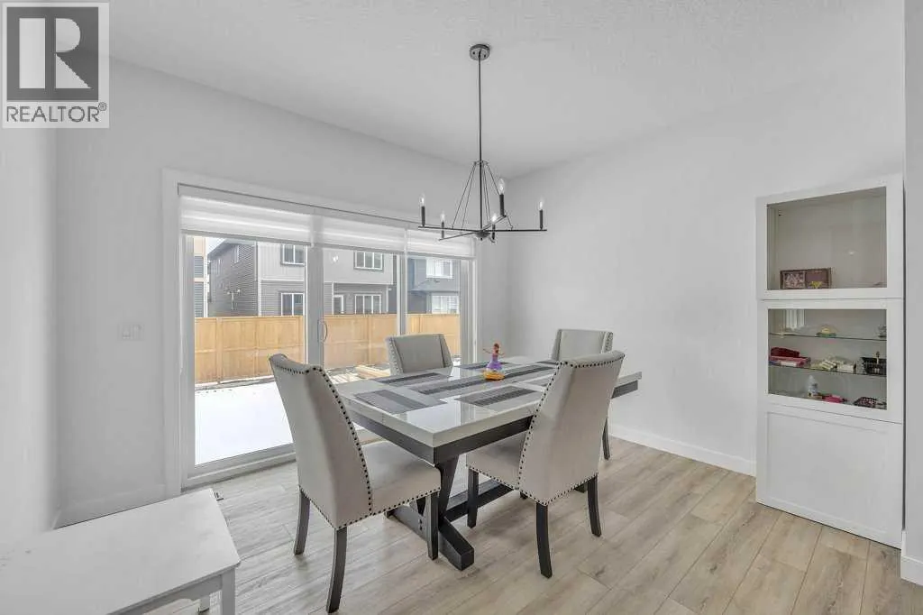 1098 Midtown Avenue SW