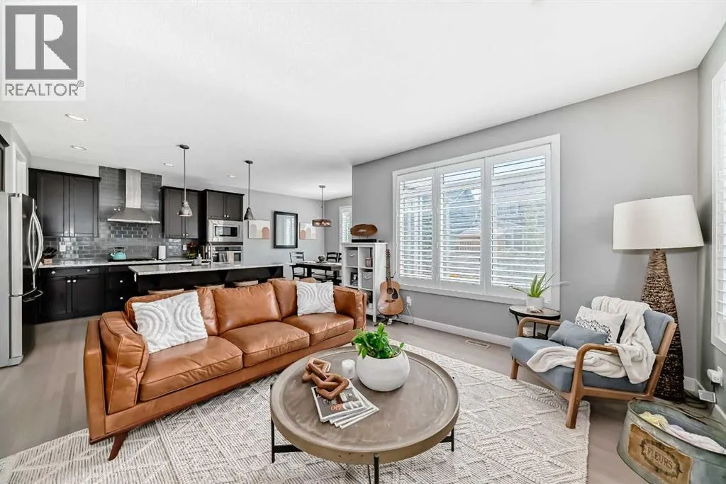 100 Sundown Grove