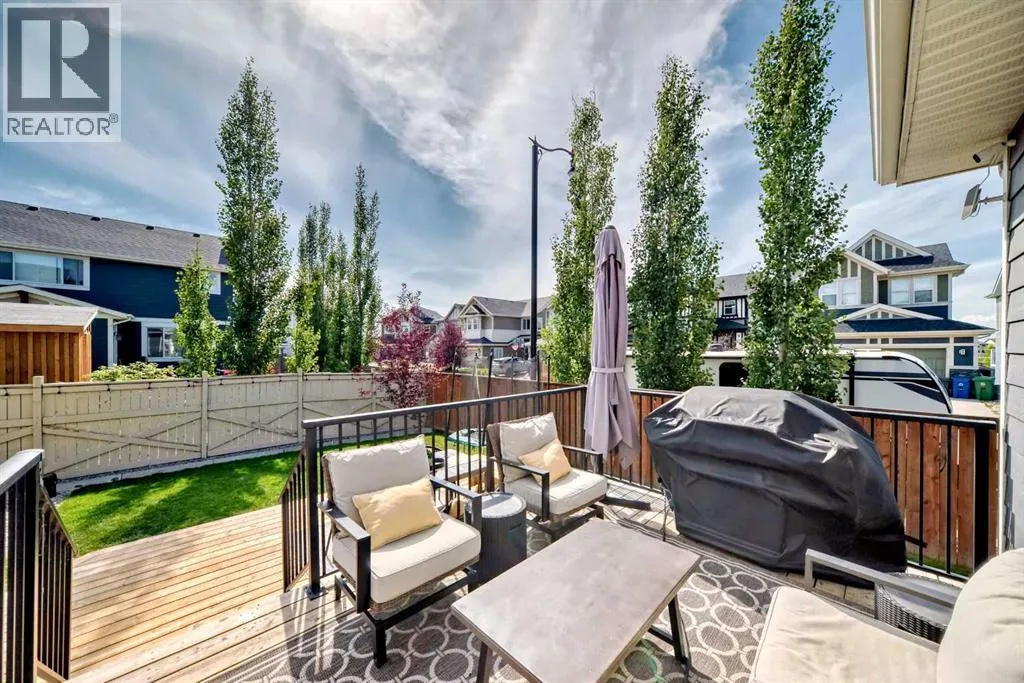 100 Sundown Grove