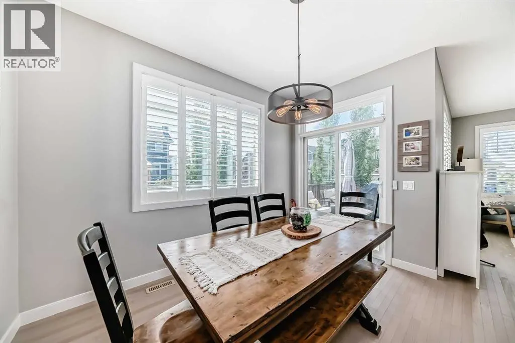 100 Sundown Grove