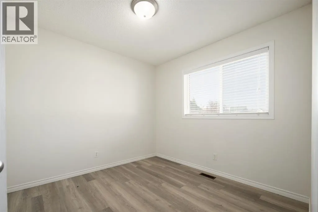232 Mckenzie Towne Link SE