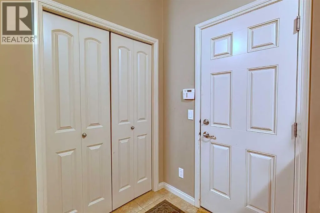 223 Sunset Square