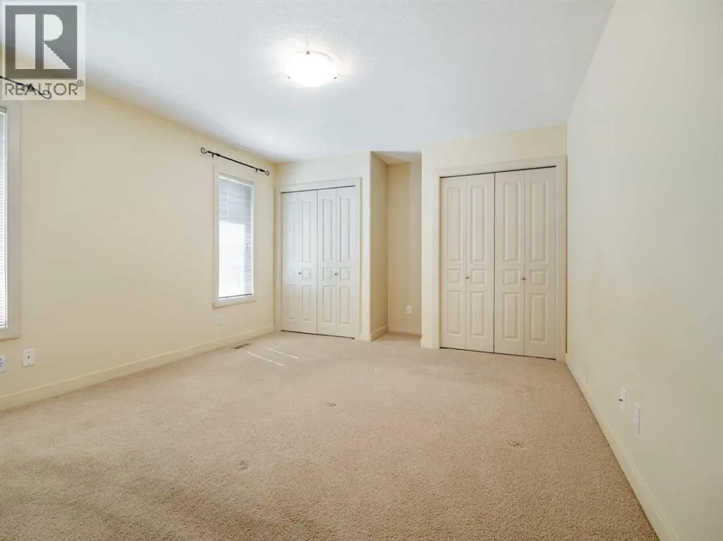 122 Mildred Dobbs Boulevard N