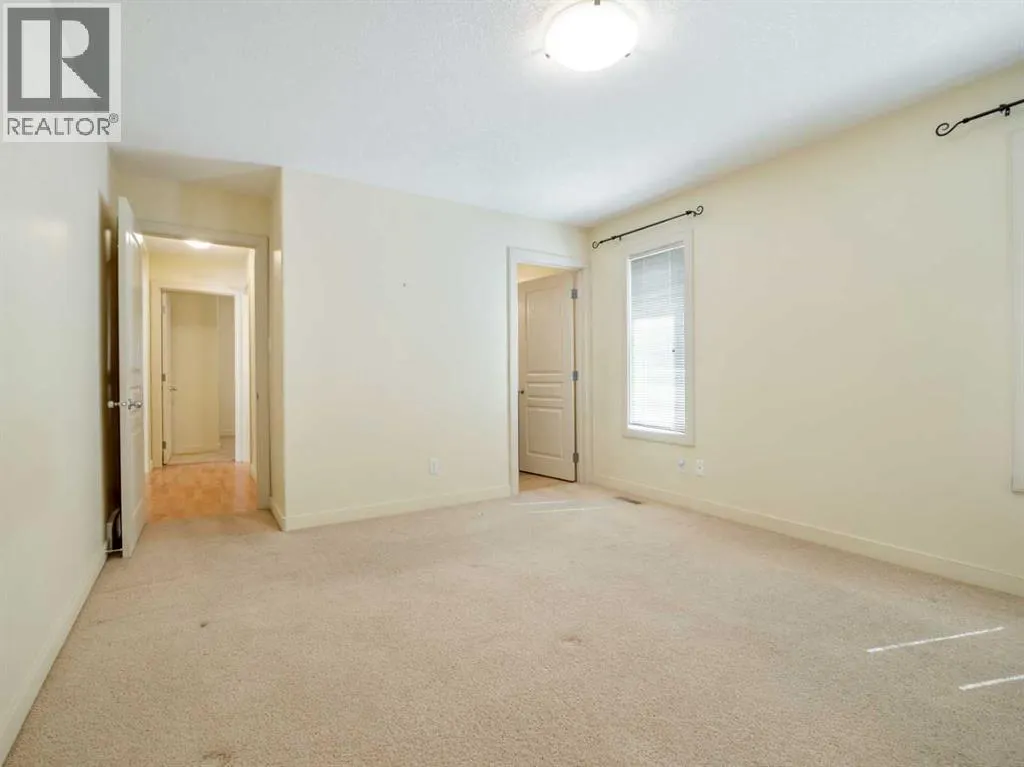 122 Mildred Dobbs Boulevard N