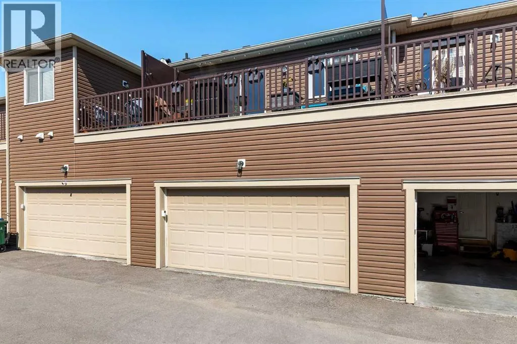 203 Windford Crescent SW