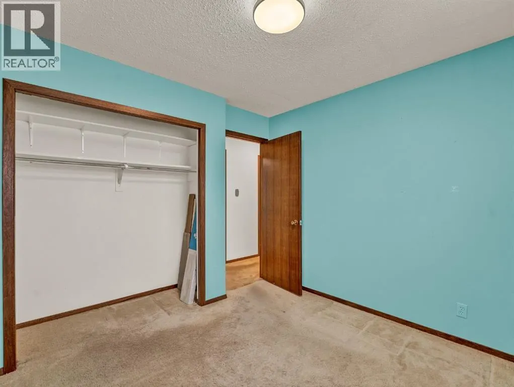 38 Rossland Crescent SE