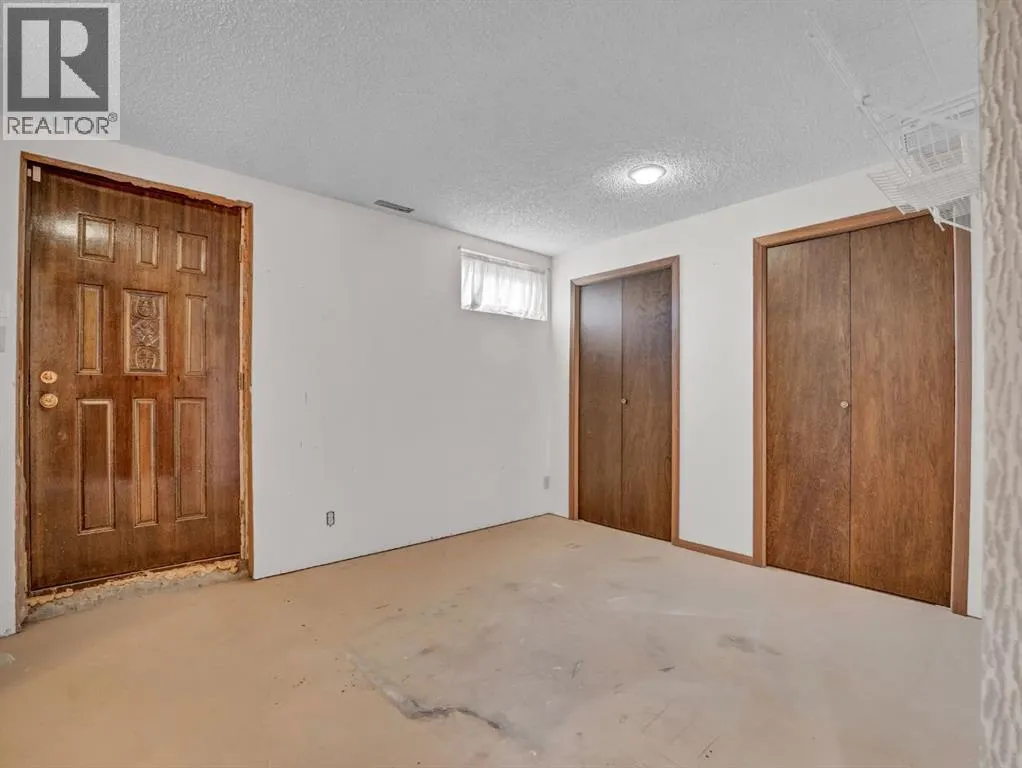 38 Rossland Crescent SE