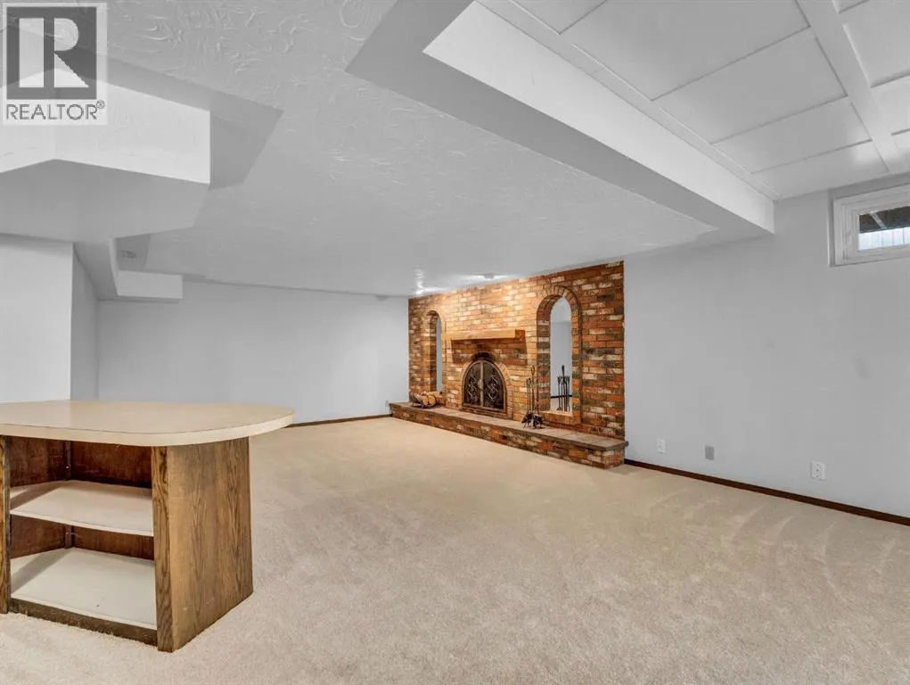 38 Rossland Crescent SE
