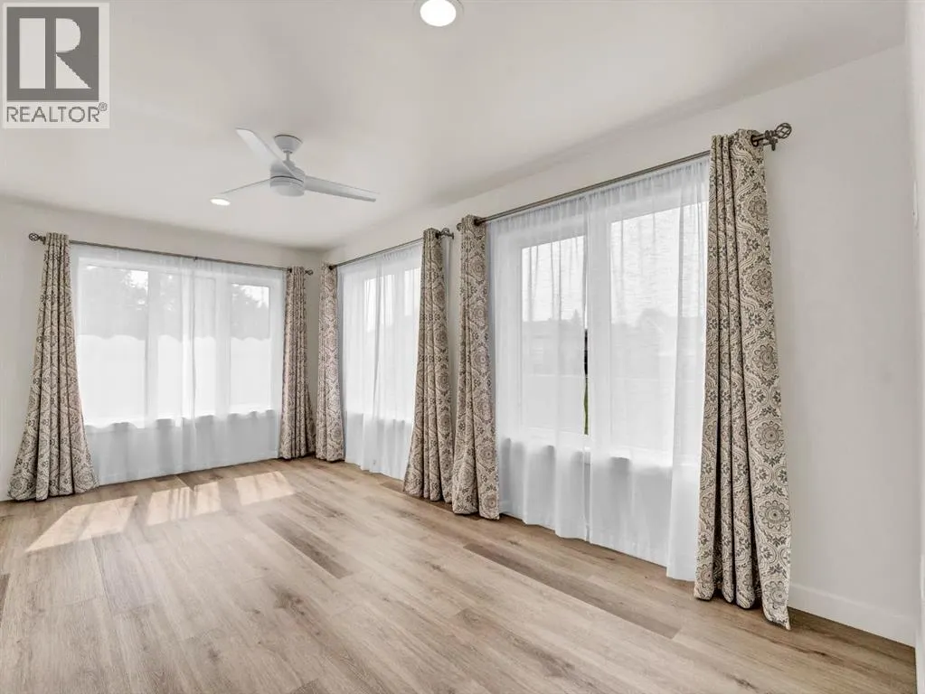 38 Rossland Crescent SE