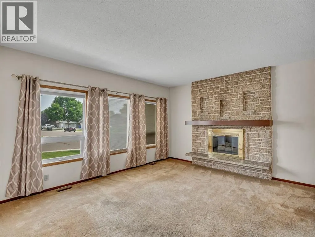 38 Rossland Crescent SE