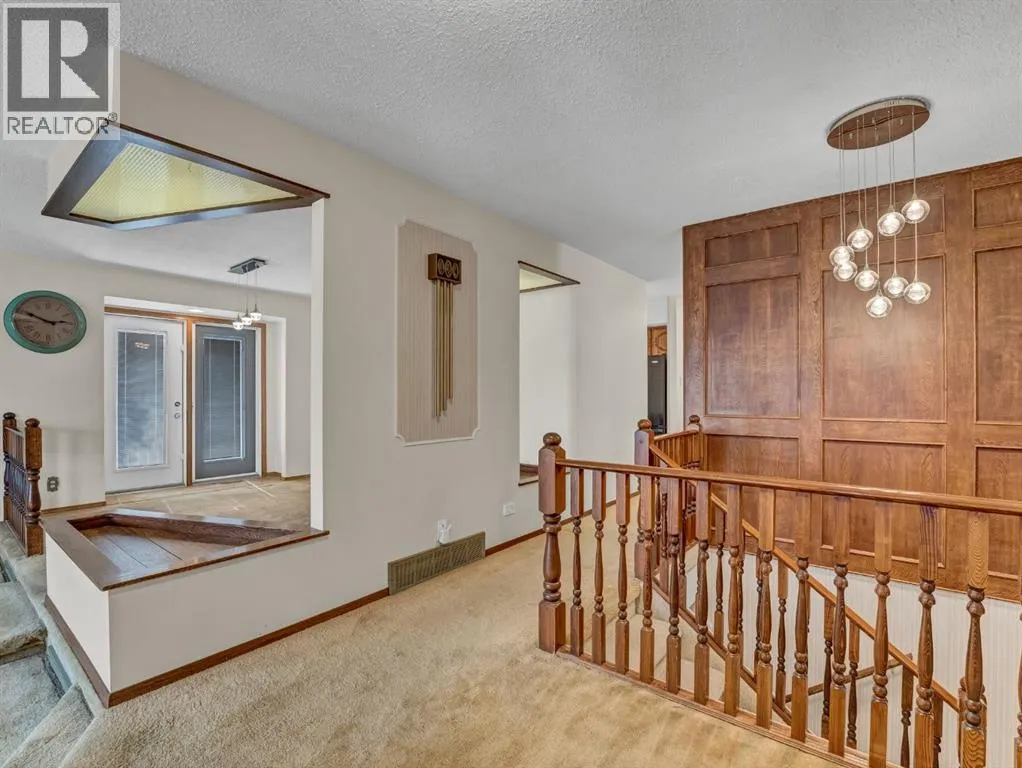 38 Rossland Crescent SE