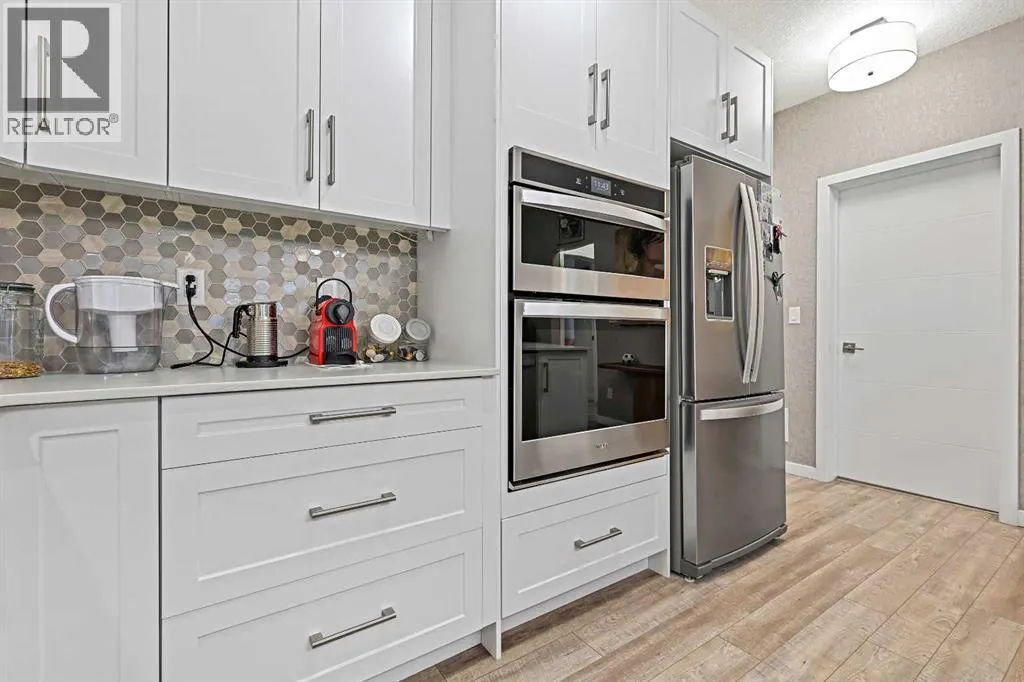 104, 11 Mahogany Circle SE