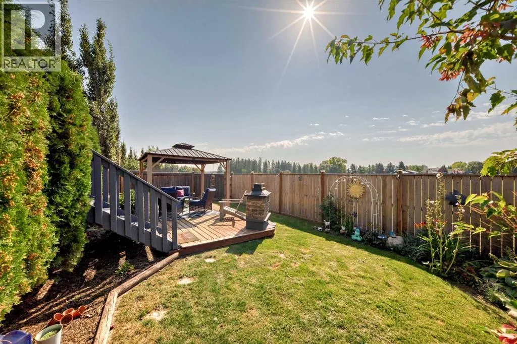 5821 62 Ave