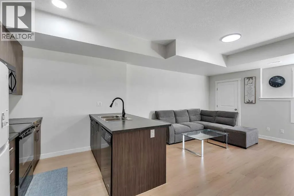 198, 300 Marina Drive