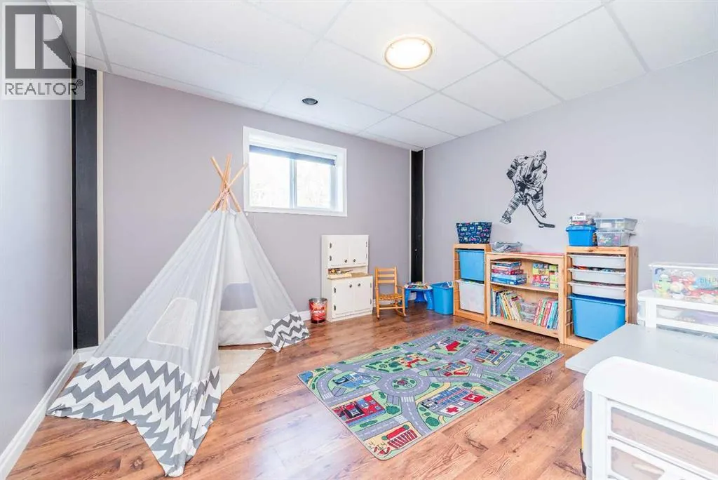 734082B Range  Road 51