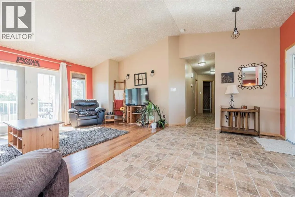 734082B Range  Road 51