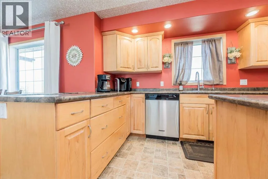 734082B Range  Road 51