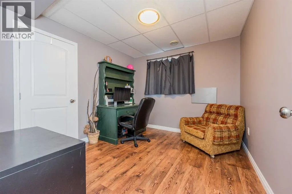 734082B Range  Road 51