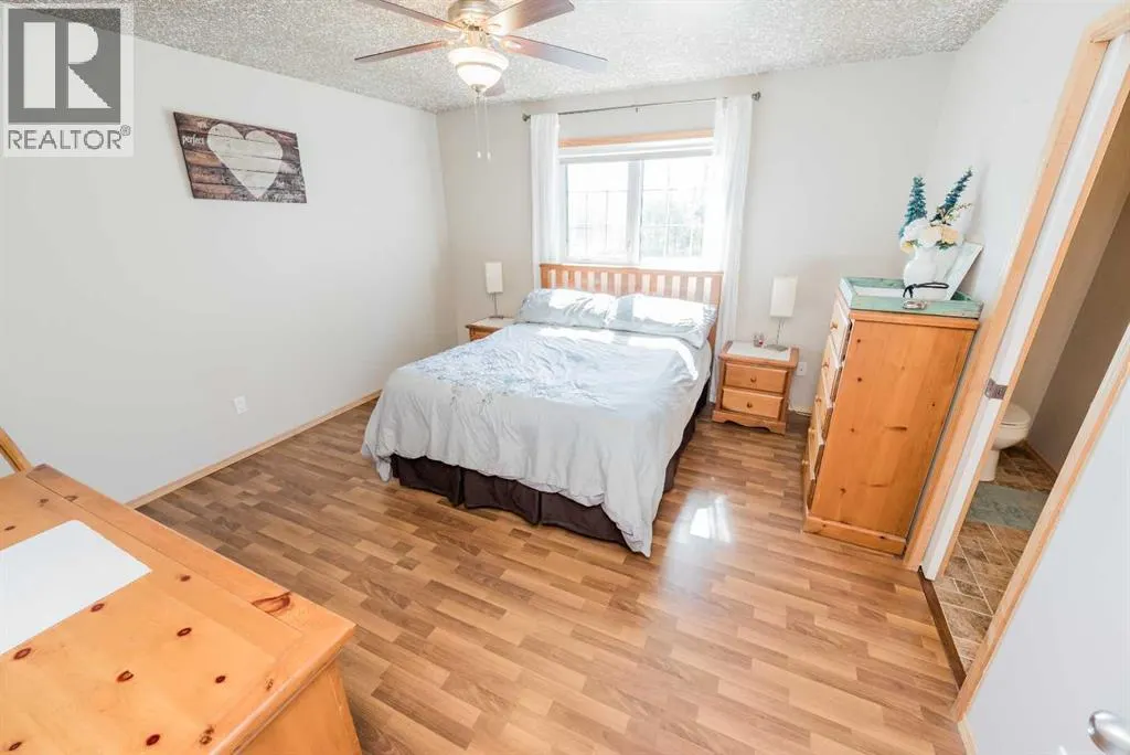 734082B Range  Road 51