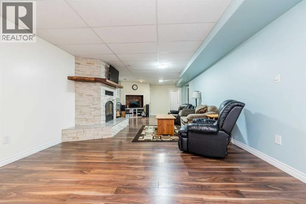 734082B Range  Road 51