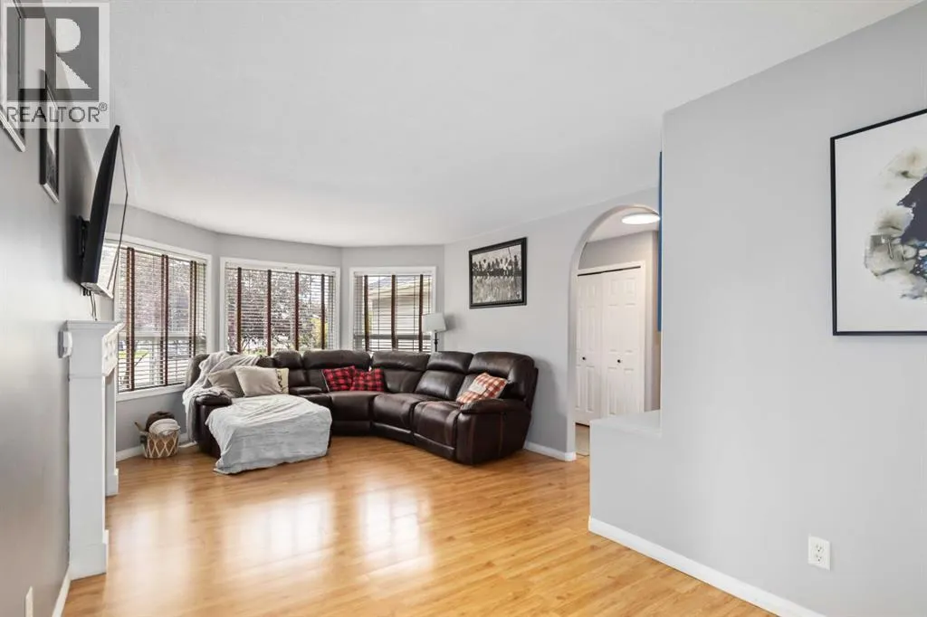 220 Warren Road