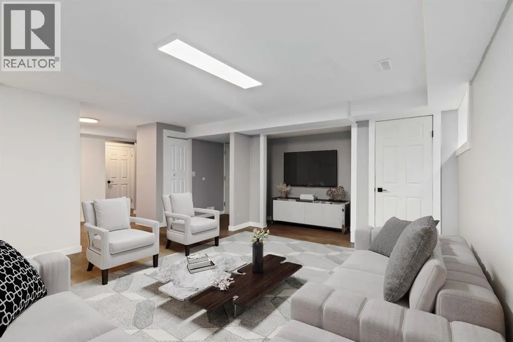 220 Warren Road