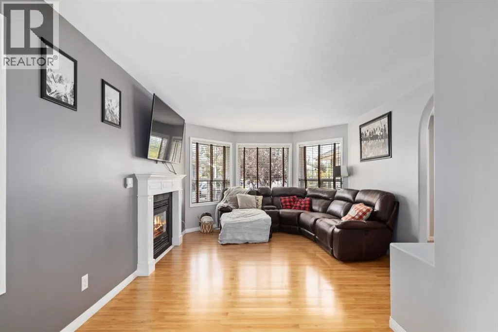 220 Warren Road