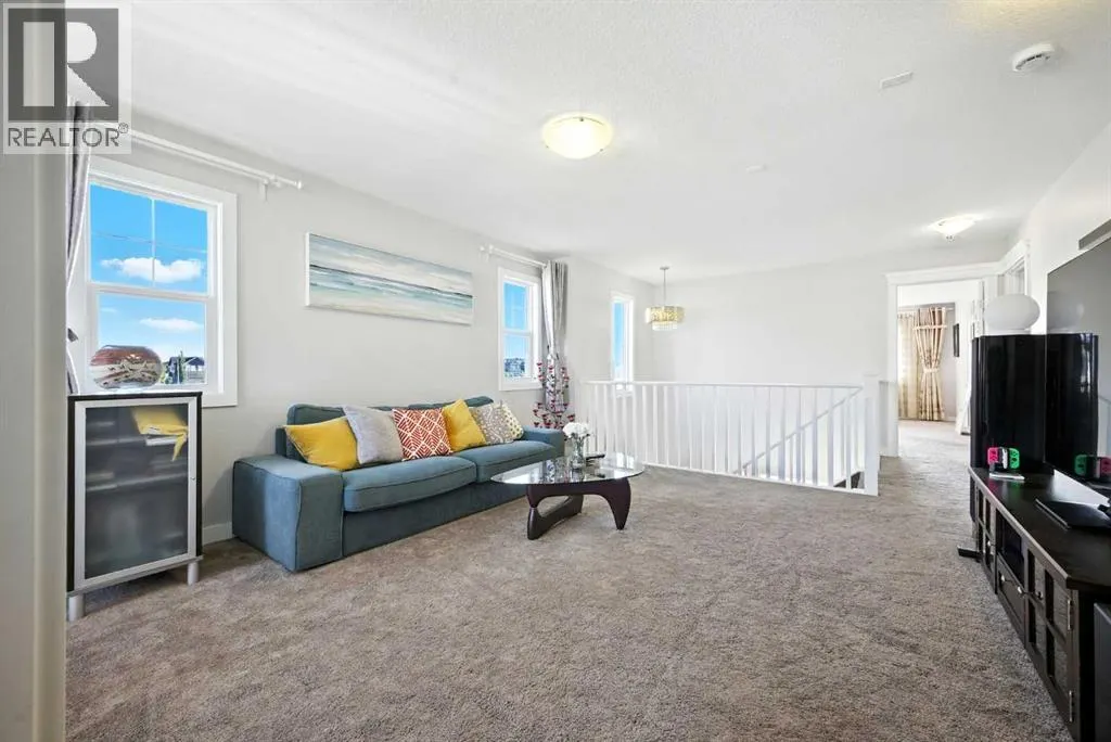 243 Evansfield Way NW