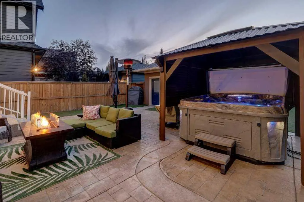 1138 Coopers Drive SW