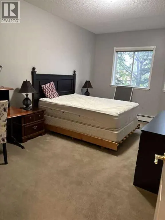 207, 200 Lincoln Way SW