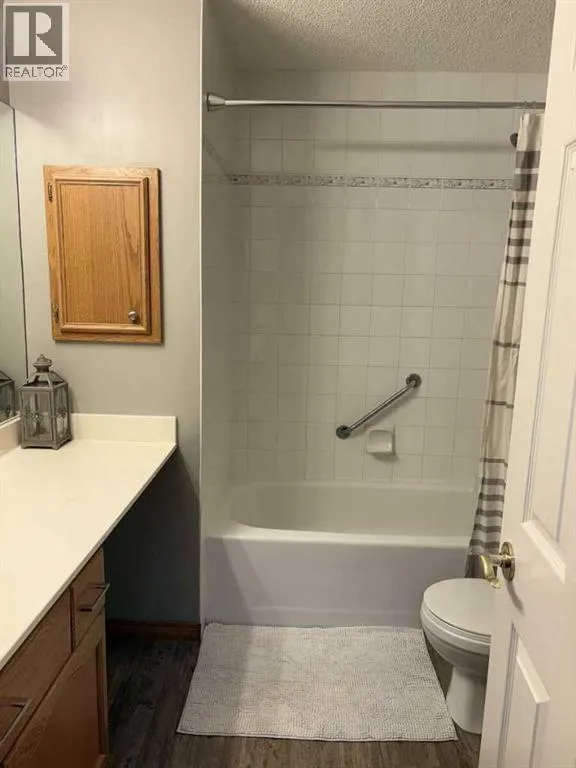 207, 200 Lincoln Way SW