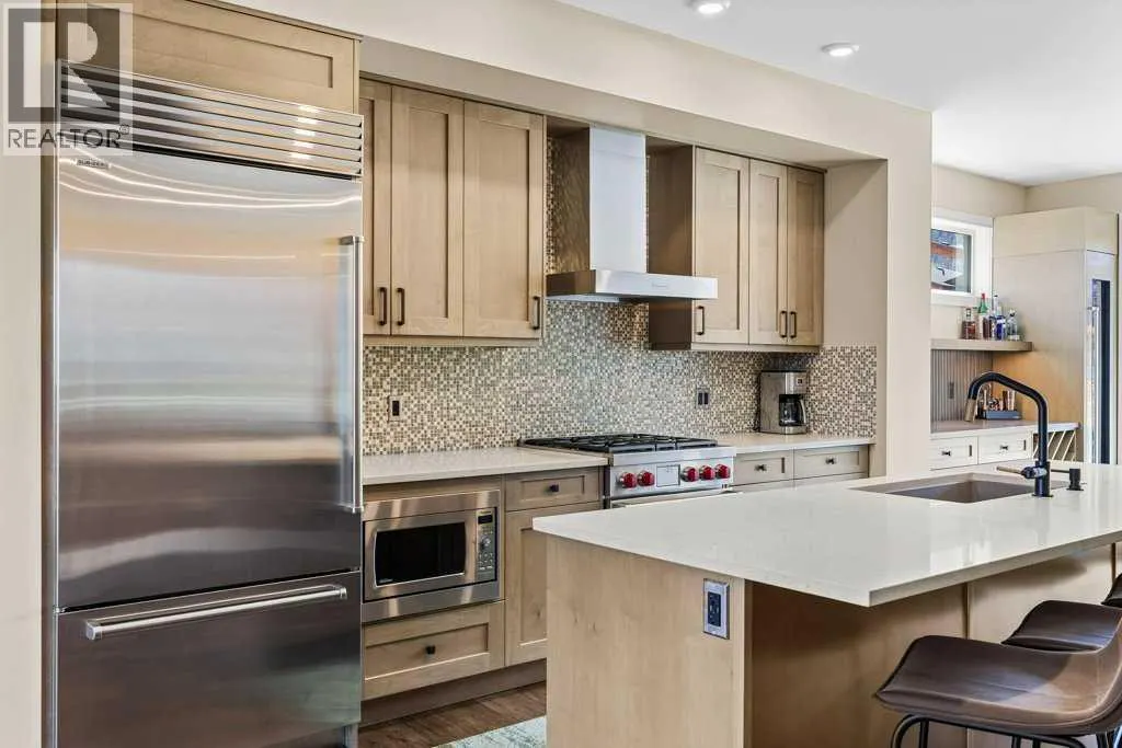 213 Riva Heights