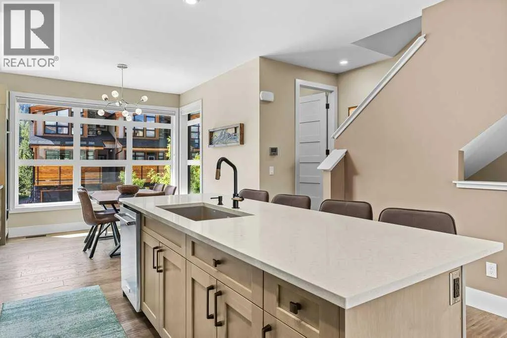 213 Riva Heights