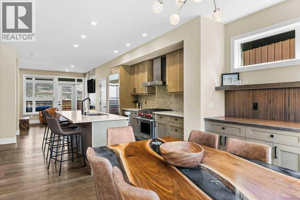 213 Riva Heights