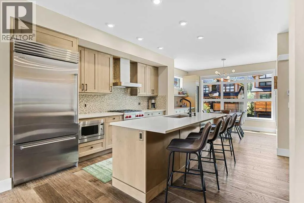 213 Riva Heights