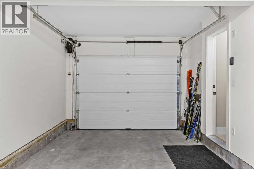 213 Riva Heights