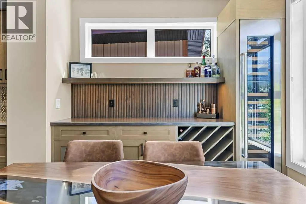 213 Riva Heights