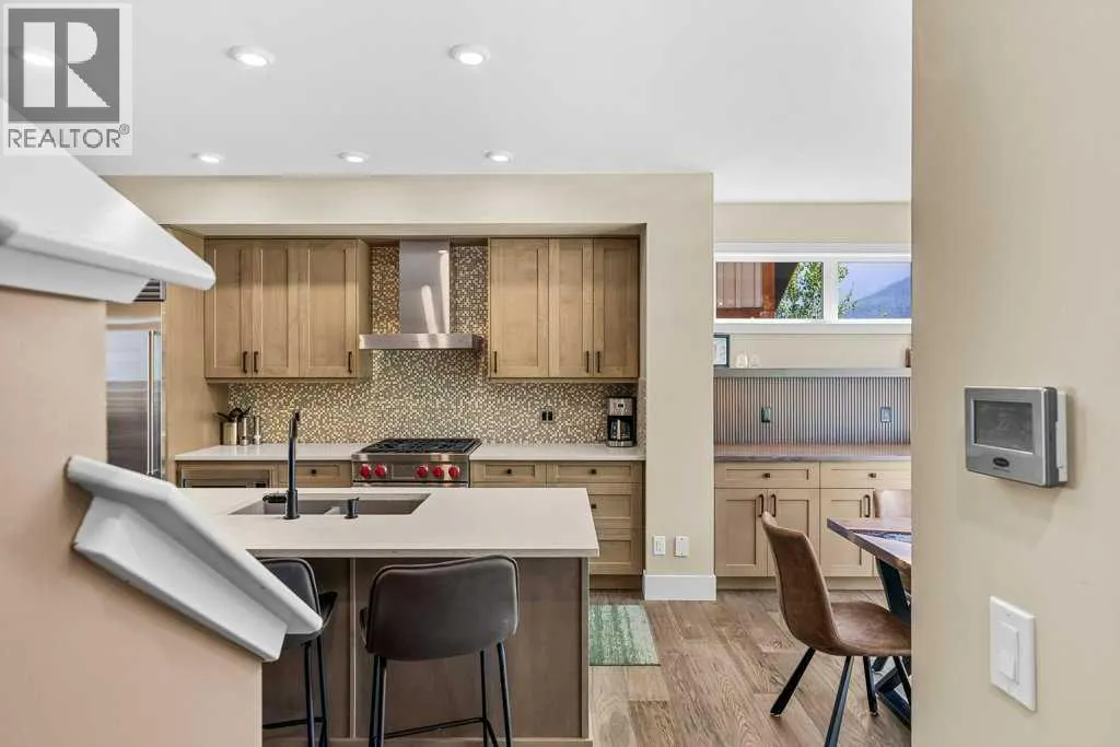 213 Riva Heights