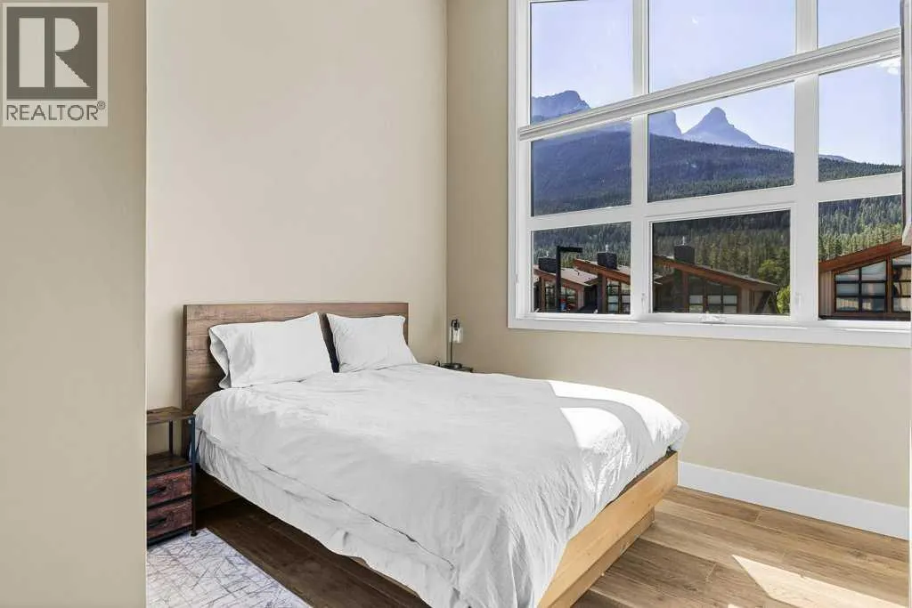213 Riva Heights