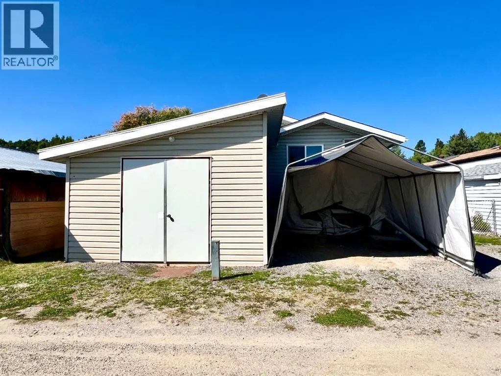 18, 80041 Hwy 11A