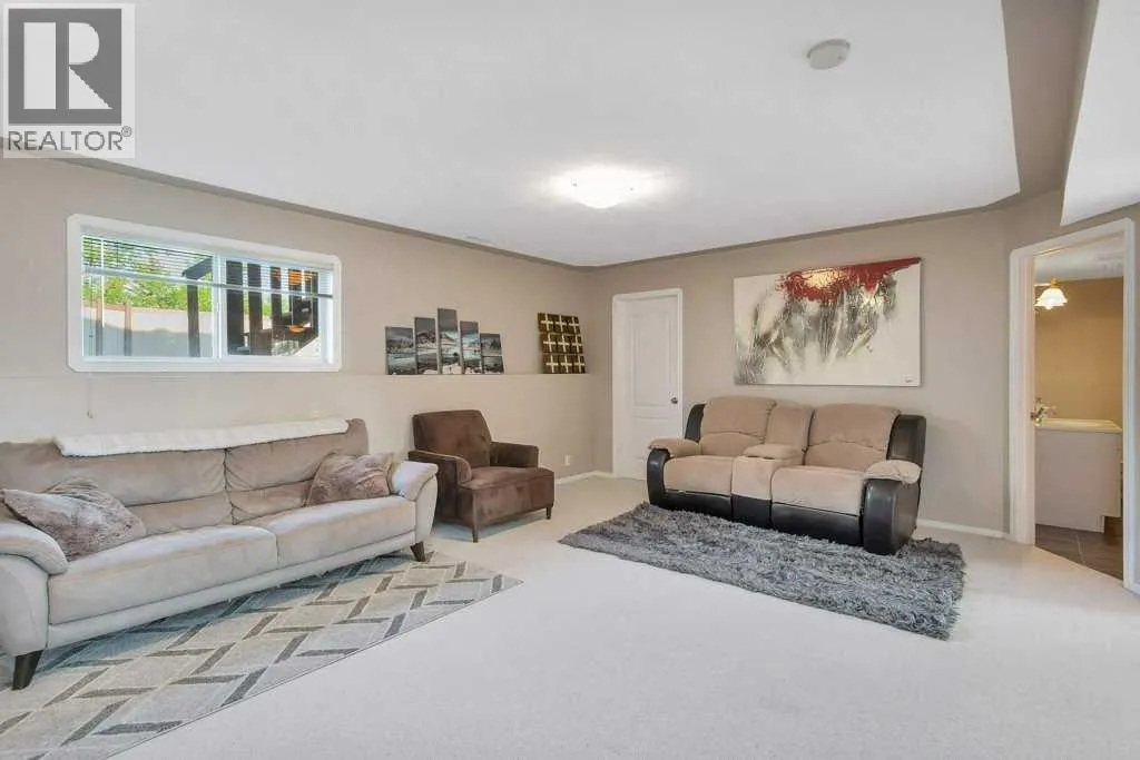 7 Reighley Close